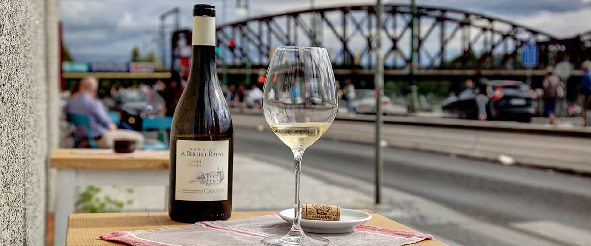 vinárny Na břehu Rhôny - kontakt